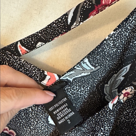 Torrid floral print layered crisscross cami Paisley Tank Blouse Top Sz 2X - Picture 4 of 4